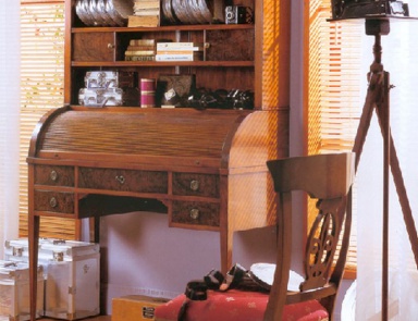 Консоль с выдвижными ящиками, PREGNO