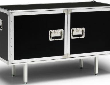 Тумба в отделке из алюминия и фанеры Total Flightcase, Moroso