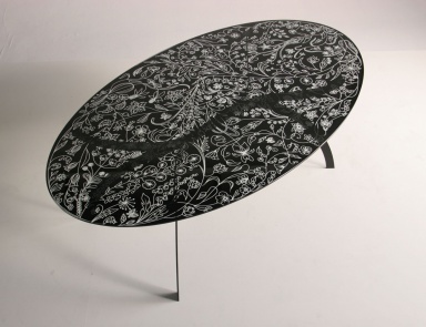 Стол овальный на стальном основании Tord Boontje Collection, Moroso