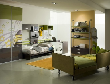 Комплект для комнаты подростка, CIA International