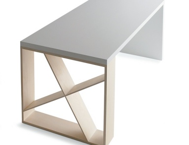 Стол J-Table, Horm