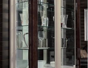 Витрина, Turri