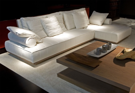 Диван угловой