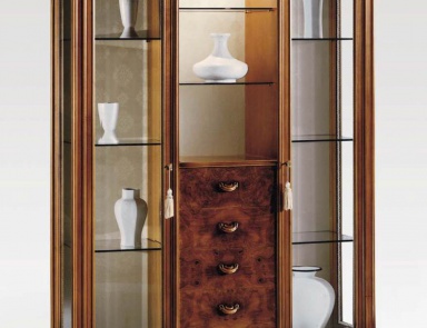 Витрина со стеклянными створками, C.L. Italia