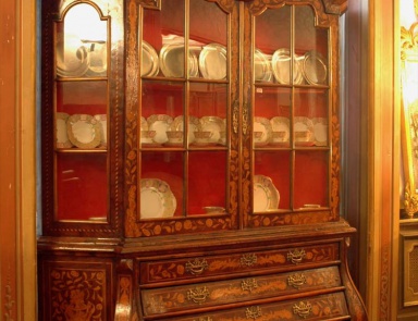 Сервант, Mice