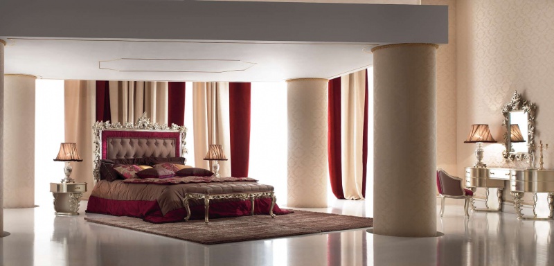 Спальный гарнитур