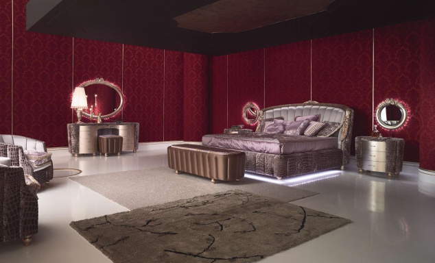 Спальный гарнитур