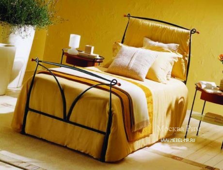 Односпальная кровать на металлическом каркасе с изножьем Manon/S, Bontempi Casa