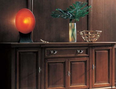 Комод, L'Origine