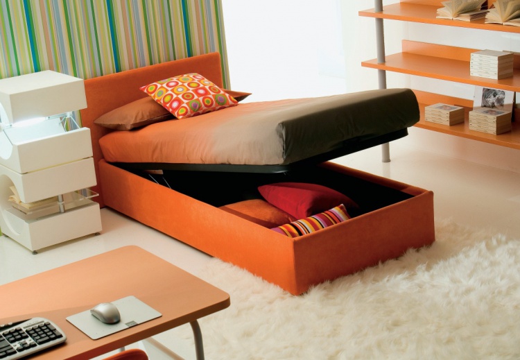 Кровать от итальянского производителя Di Liddo & Perego