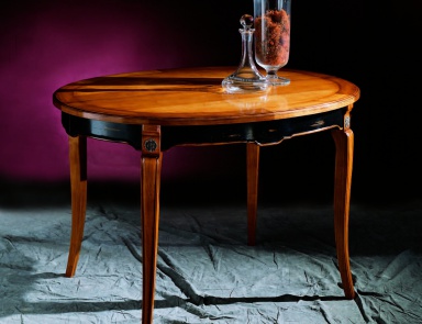 Стол производства Stella Del Mobile