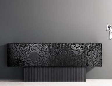 Комод, Capo D'Opera