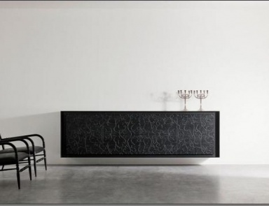 Комод, Capo D'Opera