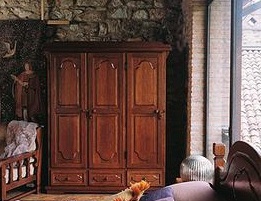 Платяной шкаф, Croce