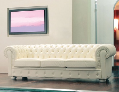 Трёхместный диван продукции ADILE DIVANI