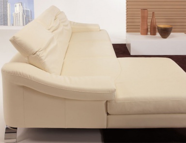 Диван продукции ADILE DIVANI