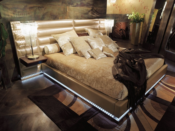 Кровать с высокой мягкой спинкой Rubino - Rugiano