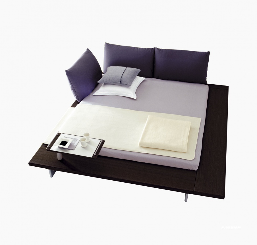 Двуспальная кровать, MALY BETT - Ligne Roset