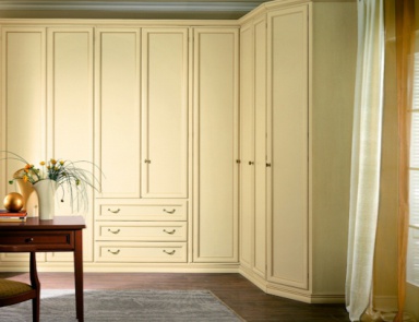 Шкаф, San Michele