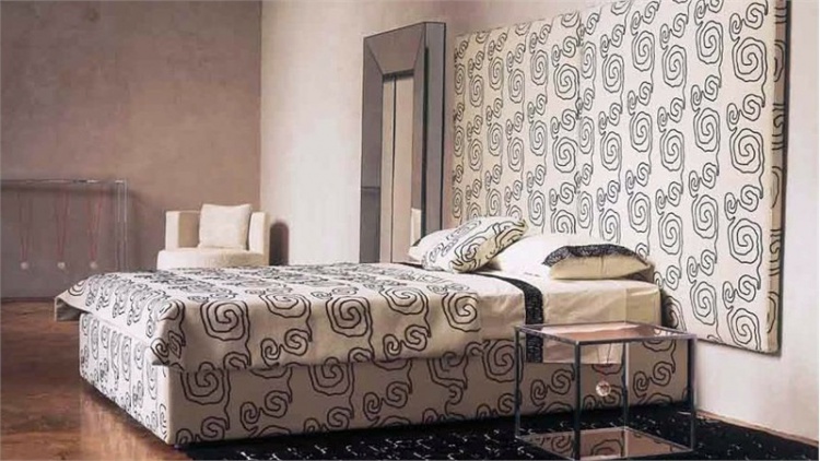 Кровать на металлическом каркасе Bed, Mussi