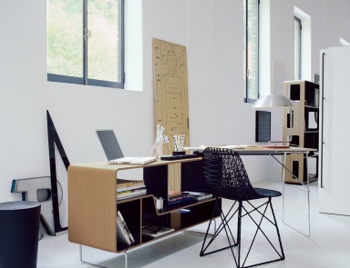 Стол письменный на каркасе из стали Arne, B&B Italia