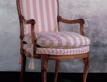 Кресло с подлокотниками, Salda