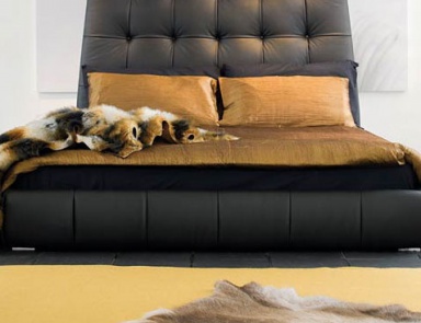 Двуспальная кровать с высоким изголовьем, Tonin casa