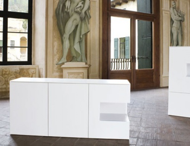 Деревянный комод, Oliver B