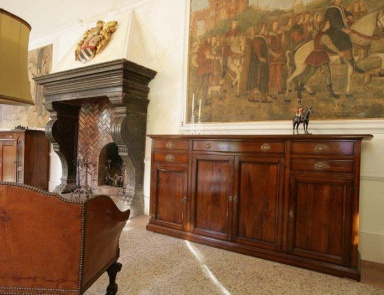 Деревянный комод, Ca' d'Oro