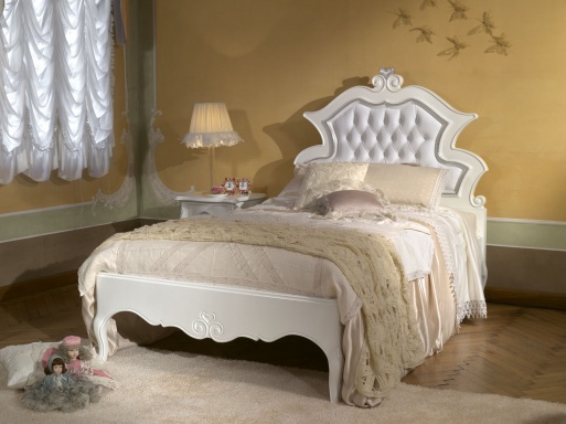 Кровать детская