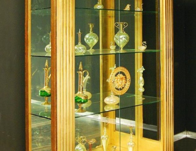 Витрина с застекленным фасадом, Gregori