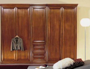 Деревянный платяной шкаф, Le Fablier