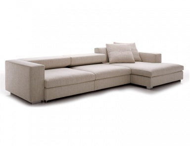 Угловой диван на металлических ножках, Molteni