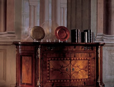 Комод на низких ножках, Bakokko