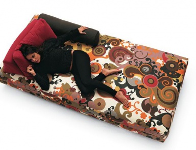 Диван-кушетка обитый кожей или тканью Fly, Bosal