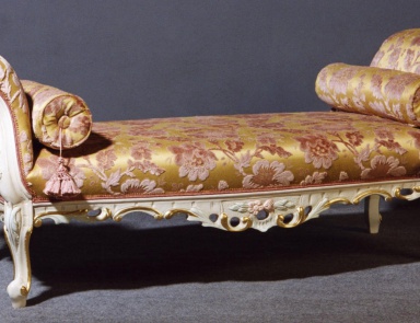 Банкетка, Brogiato