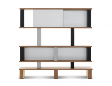 Стеллаж 518 Plurima на деревянном каркасе, Cassina