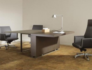 Стол Deck, Frighetto