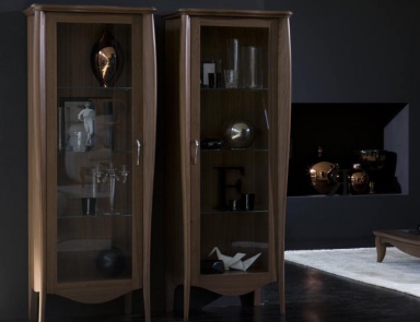 Витрина на каркасе из массива древесины, L'Officina