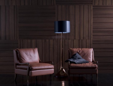 Кресло в кожаной обивке,  L'Officina