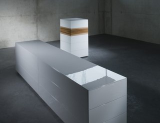 Комод покрытый глянцевым лаком, Kettnaker
