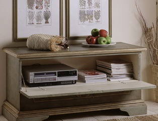 Комод, Mascotto