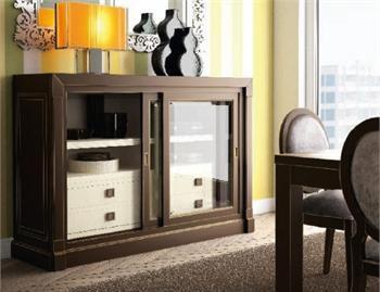 Тумба, La Ebanisteria