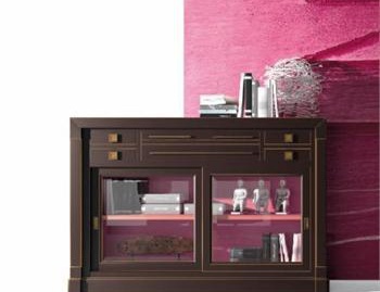 Тумба, La Ebanisteria