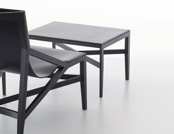 Пуф 470 Pilotta фабрики Cassina (пуф-столик)