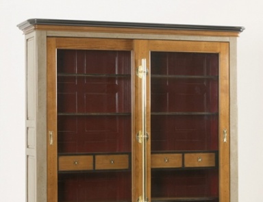 Витрина, Dialma Brown