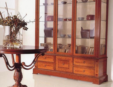 Трехстворчатая витрина, Annibale Colombo