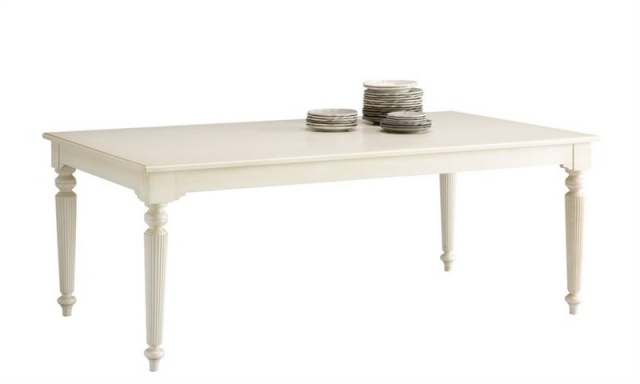 Обеденный стол