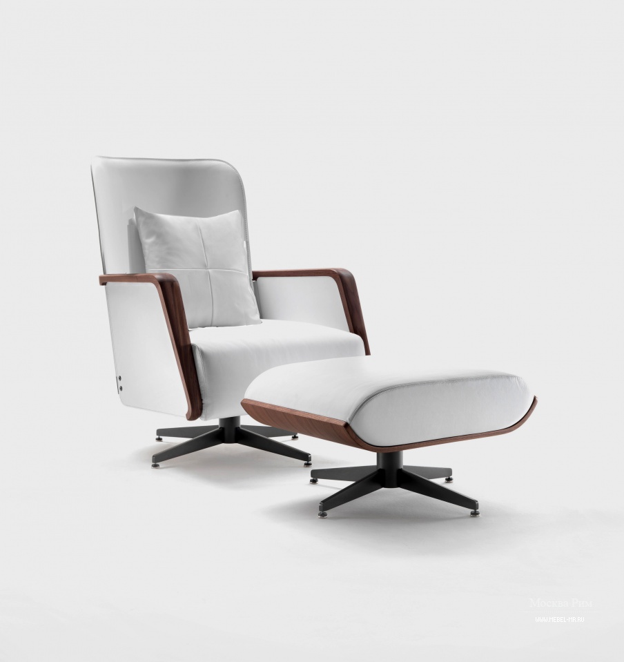 Кресло на вращающемся основание Chaise longue Ada, Besana