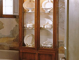 Буфет, сервант из массива дерева DOLFI